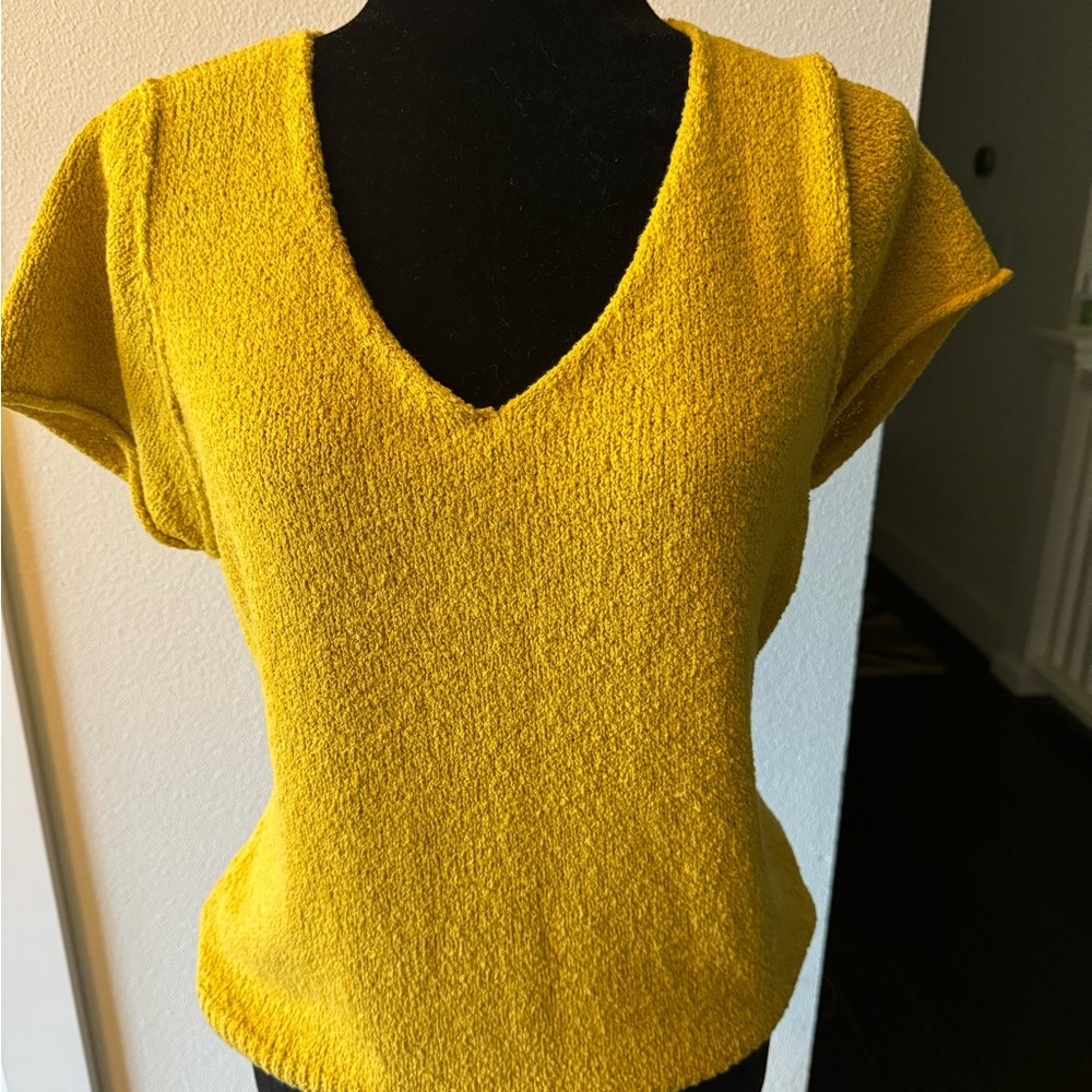 Anthropologie lightweight sweater